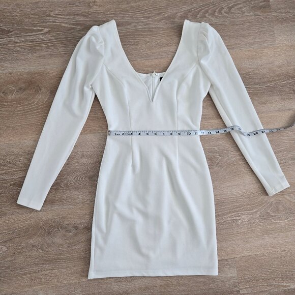 Lulus Treasure Forever White Long Sleeve Bodycon Mini Dress with V Neck Size XS - Picture 13 of 17